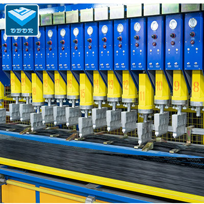 Geocell Ultrasonic Welding Machine - Image 1