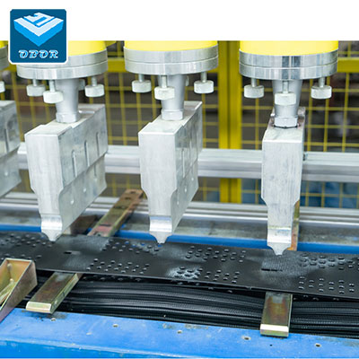Geocell Ultrasonic Welding Machine - Image 2