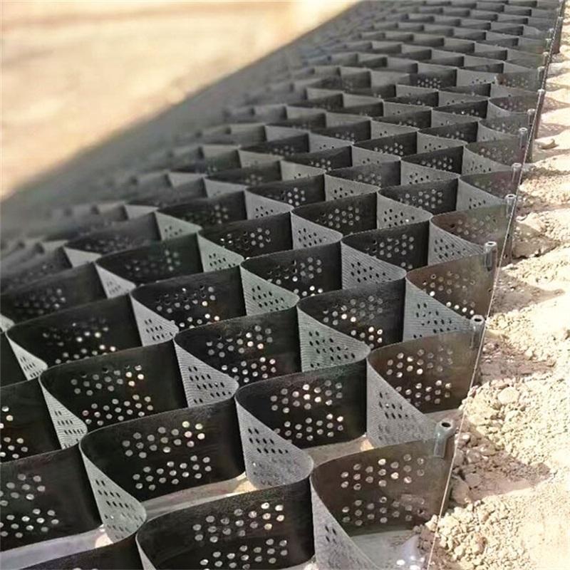 Honeycomb-Design HDPE Geocell for Retaining Wall Reinforcement and Landscaping